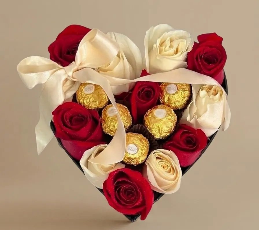 Arreglo corazon 20 cm #3